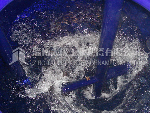 如何對搪瓷反應釜物料進行實時酸堿度檢測？